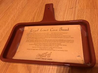 Country Company VTG Reddish Brown Cornbread Maker Bread Warmer USA Legal Limit 
