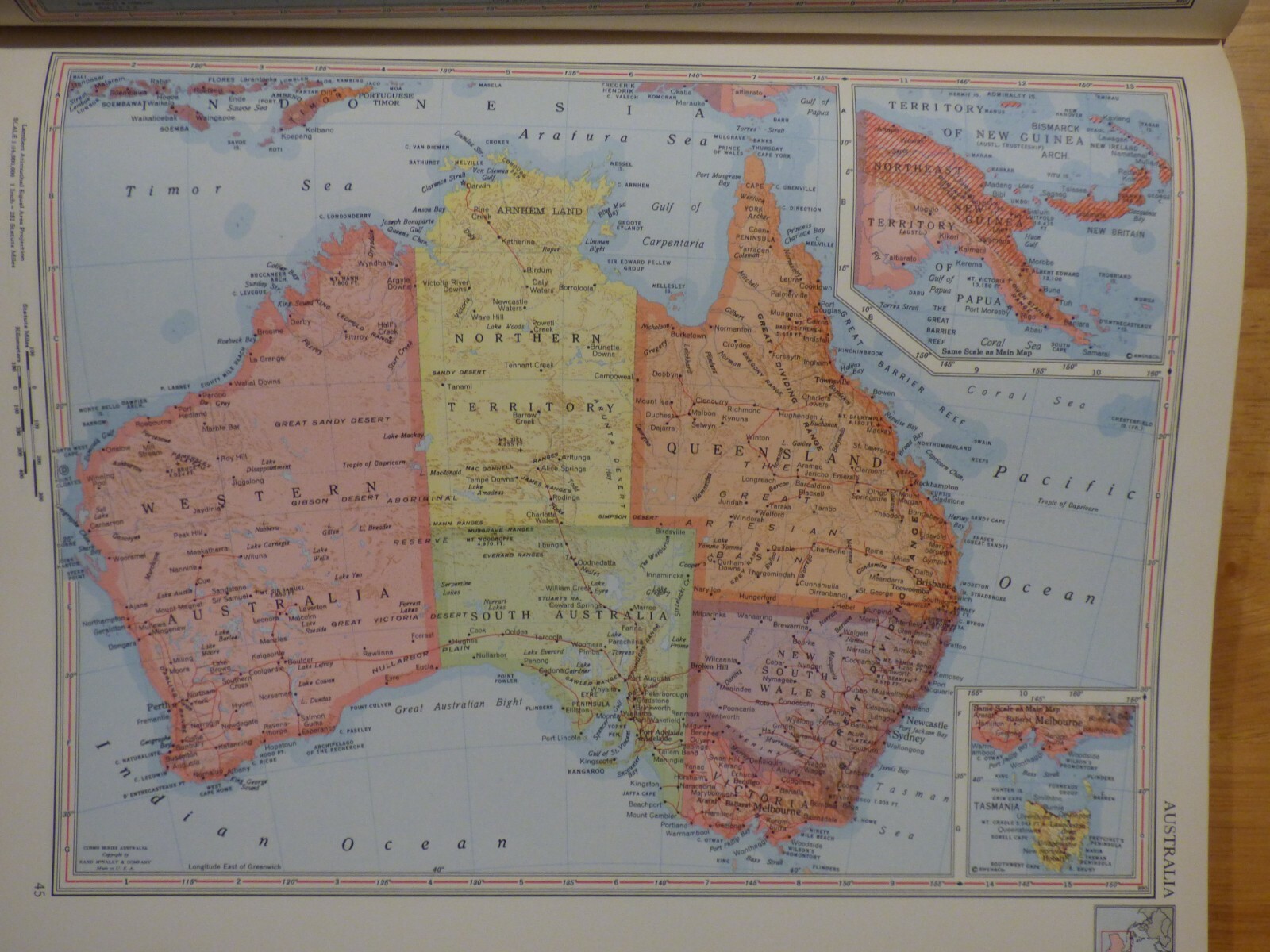 1952 Premier World Atlas, Rand McNally maps tables index 272 pp. good condition