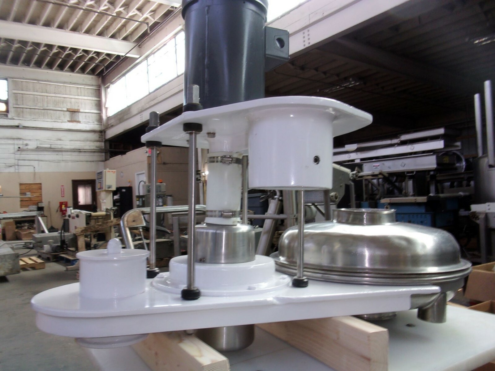 Sprout Waldron Pedestal Sifter Model PS17 304 Stainless Steel Sanitary Single De