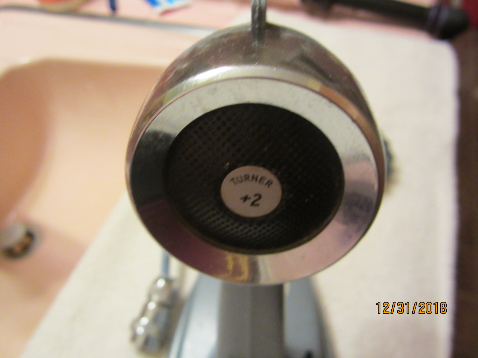 Vintage TURNER +2 Amplified Desktop Microphone CB/HAM, color green and chrome