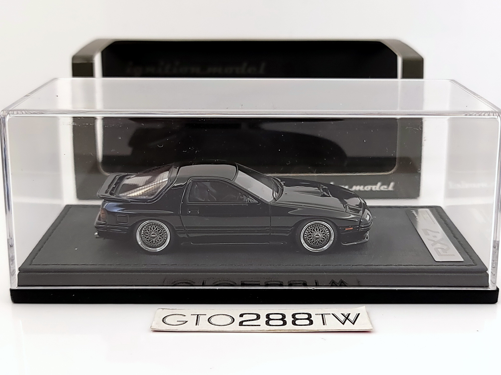 ignition model サバンナ ミニカー ワインレッド 1/43 ignition model サバンナ ミニカー ワインレッド 1/43 - メルカリ