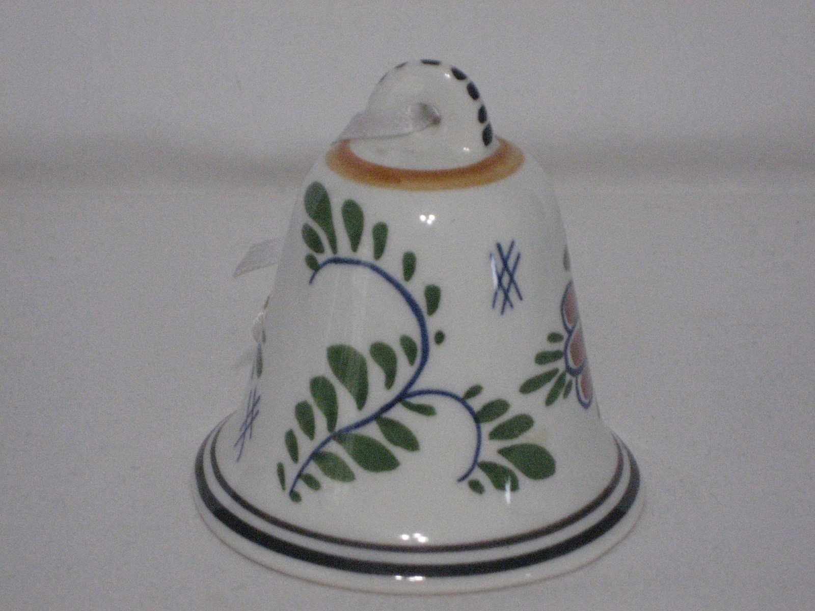 Poly Handpainted Holland Bell