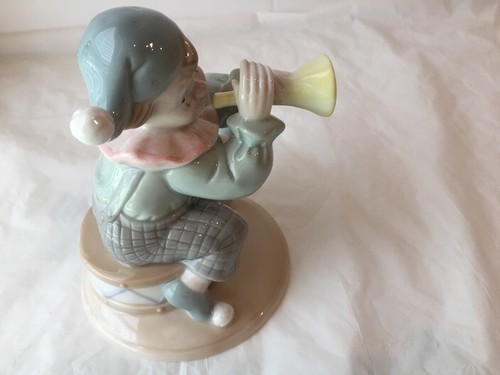 Clown Figurine Sitting With Horn Drum Ceramic 5.5