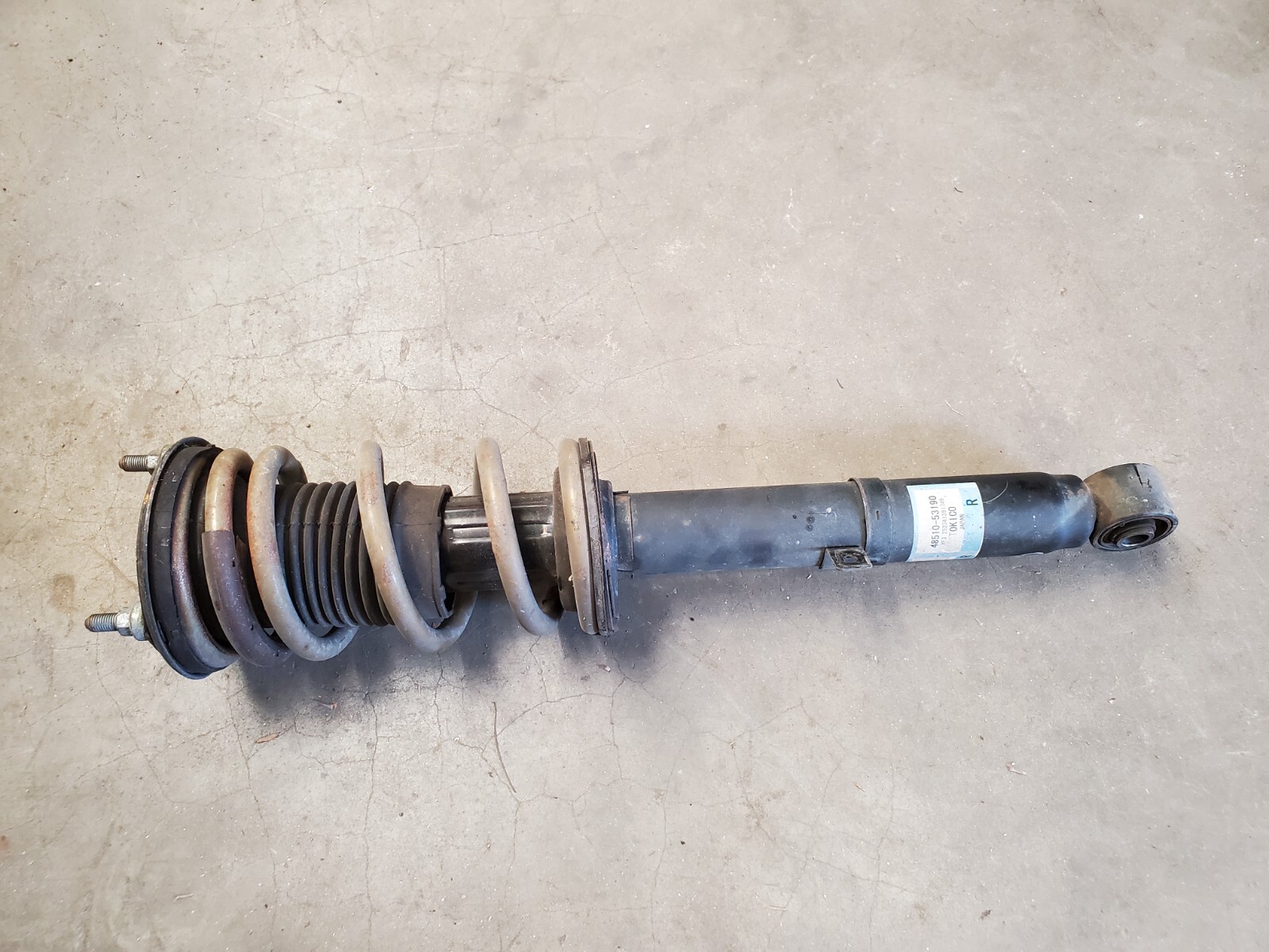 08-11 LEXUS IS-F ISF FRONT RIGHT PASSENGER STRUT SHOCK ABSORBER 1260 OEM 08-11 LEXUS IS-F ISF FRONT RIGHT PASSENGER STRUT SHOCK ABSORBER 1260 OEM