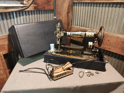 Antique White Rotary Sewing Machine FR 2348740 in Case w *Cord Vintage Beautiful