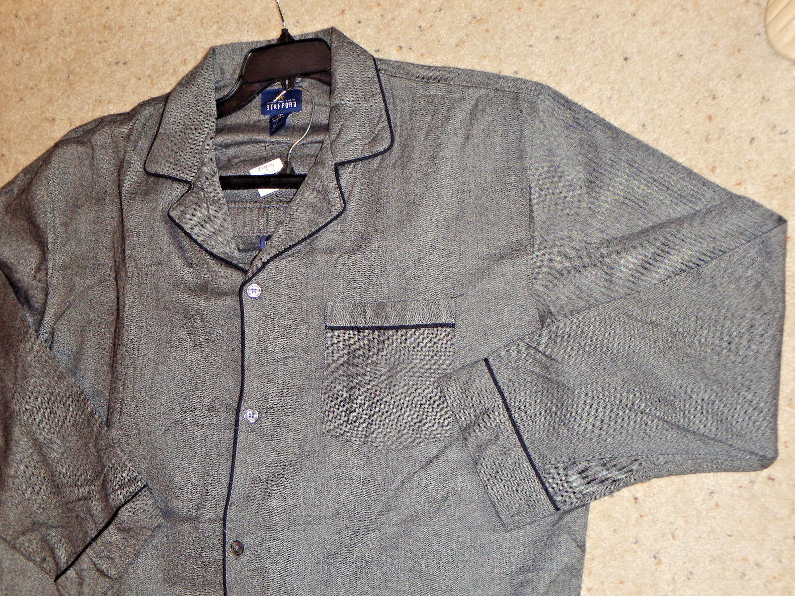 NWT STAFFORD BRAND MEN'S TWO PC PAJAMAS/SLEEPWEAR SIZE XL Gray