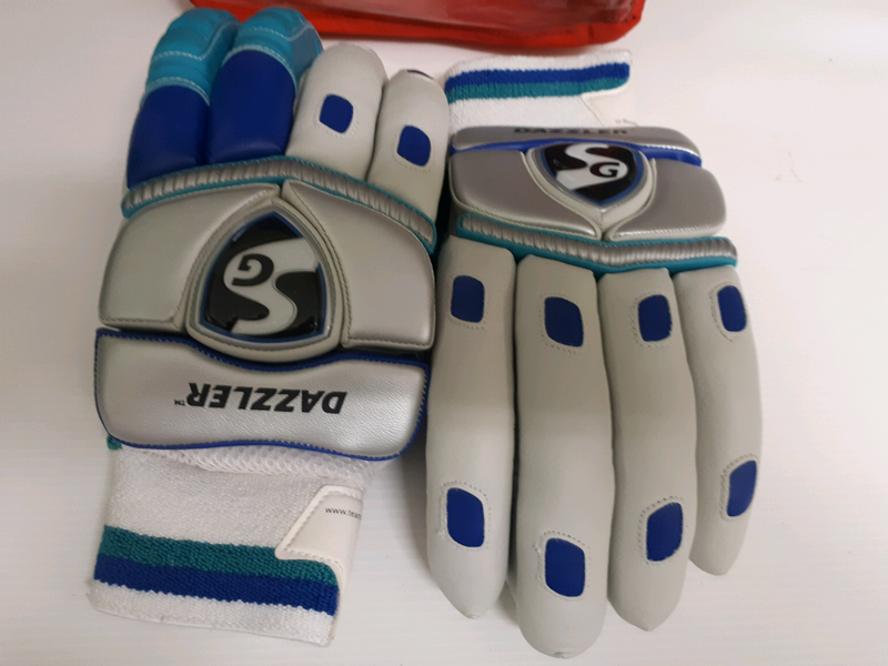 sg dazzler batting gloves