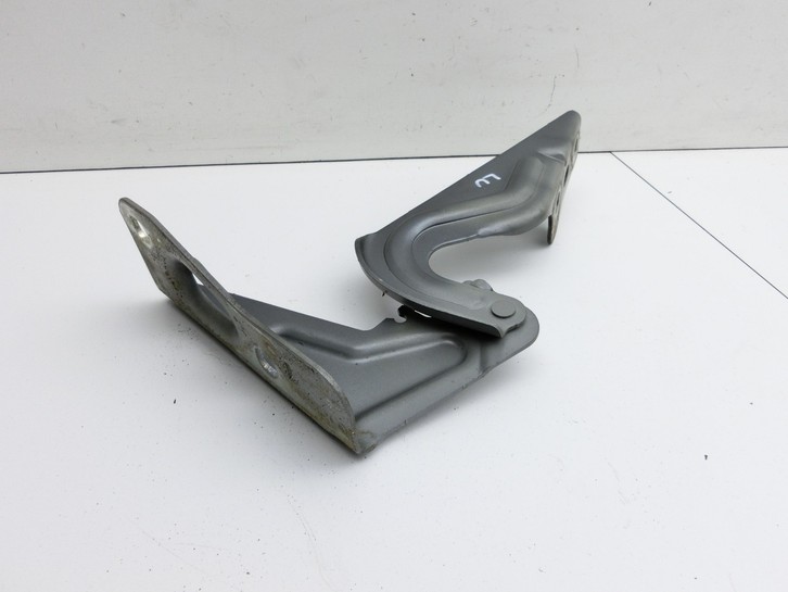 Seat Ibiza ST 6J Kombi Scharnier für Motorhaube Motorhaubenscharnier Links Seat Ibiza ST 6J 25.04.2013 6J0823301A... Vorschau 2