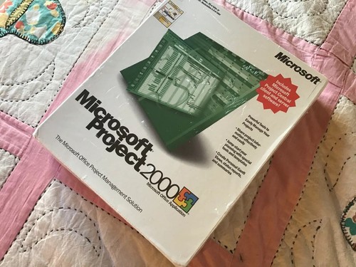 MICROSOFT PROJECT 2000 INCLUDES PROJECT CENTRAL CLIENT AND SERVER SOFTWARE NEW