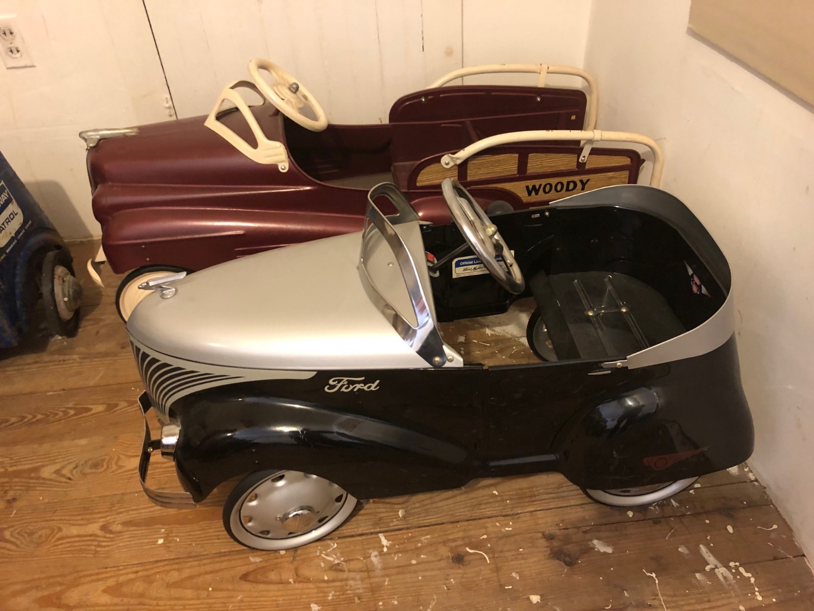 1939 Ford Garton Replica Pedal Car Opening Hood w/engine  *** LOCAL PICKUP ONLY