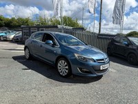 2014 Vauxhall Astra 1.6i 16V Elite 5dr HATCHBACK PETROL Manual