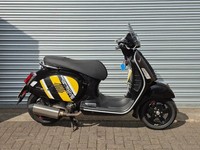 Piaggio Vespa GTS 300 Supertech HPE