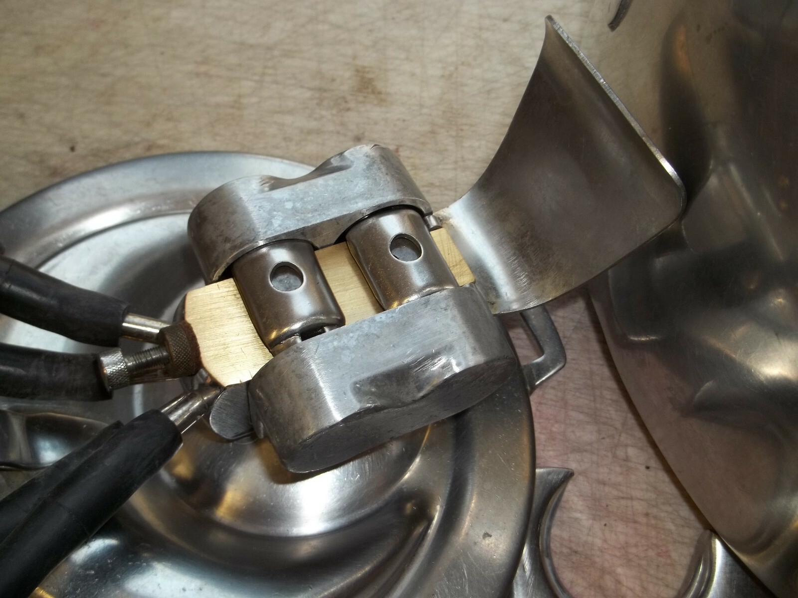 SURGE MILKER - FOR COWS  - ALL NEW PARTS - REBUILT AND READY TO USE - 