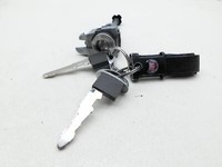 Fiat Spider 124 16-20 Türschloss Schließzylinder für Tür Links Vorne Fiat Spider 124 16-20 06.10.2016 gebraucht Vorschau 4