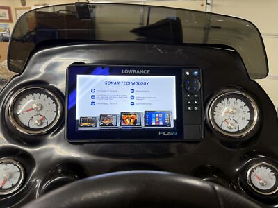 Lowrance HDS-9 PRO with Active Imaging 3-in-1 Transducer 000 Lowrance HDS-9 PRO with Active Imaging 3-in-1 Transducer 000