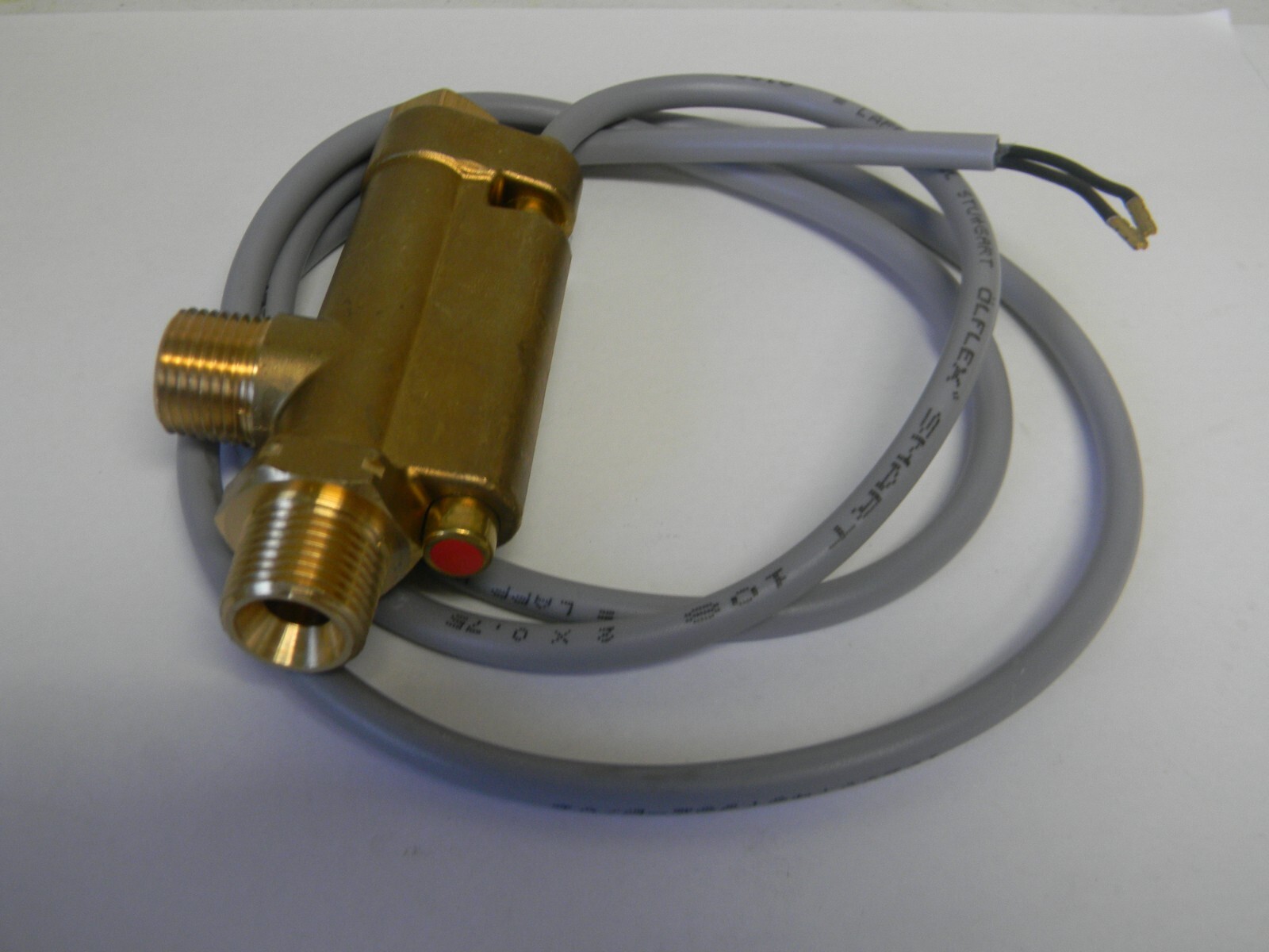 Suttner ST-6 Any Position Flow Switch 4500 PSI 8 GPM 200006703