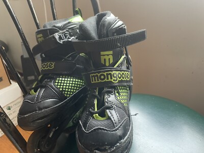 Boys Rollerblades Mongoose SIZE 1-4 Adjustable Black Green Used