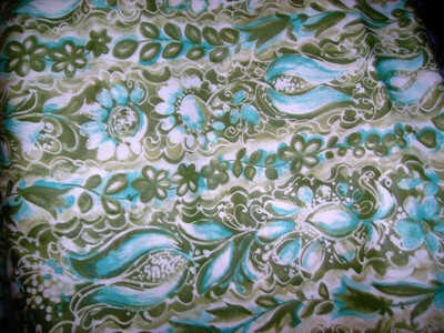 Vntg Polished Cotton Print Fabric Blue Green White BTY 44