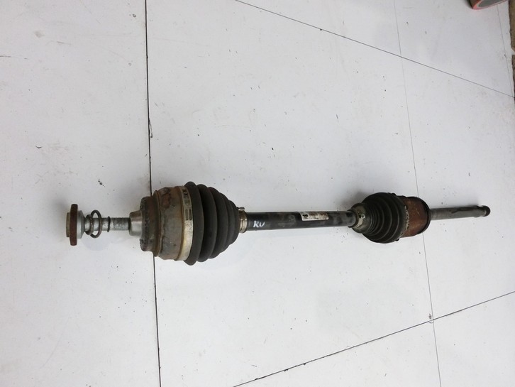 BMW X3 F25 10-14 2,0 135KW Autom 4WD Antriebswelle Gelenkwelle Rechts Vorne BMW X3 F25 10-14 20.03.2012 7598028... Vorschau 2