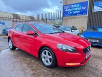 2013 Volvo V40 D2 SE 5dr HATCHBACK DIESEL Manual