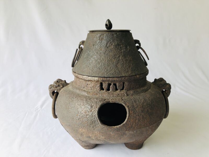 Y4740 CHAGAMA small Iron pot brazier teapot Japan Tea Ceremony antique