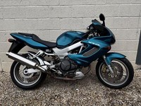 Honda VTR 1000f Firestorm Full service History 
