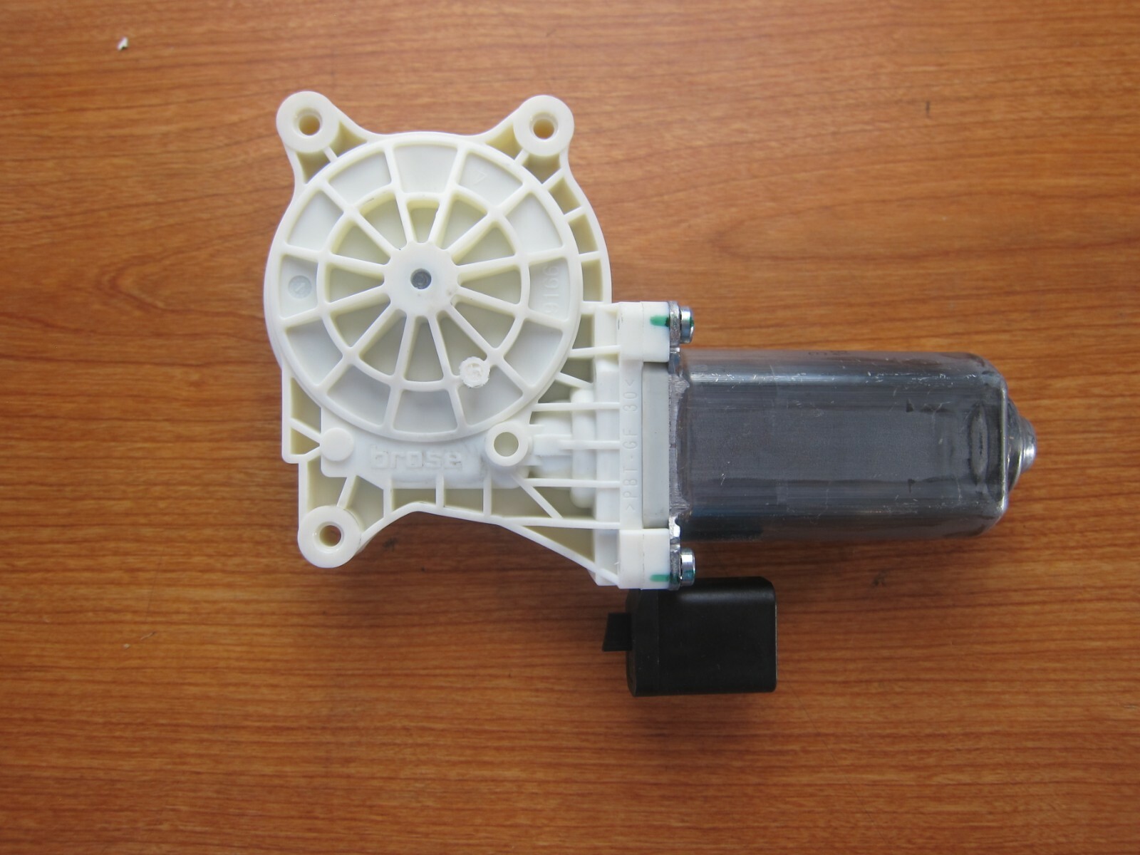 20082017 Dodge Challenger Front Left Drivers Side Window Regulator