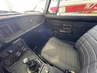 image 4 of interior