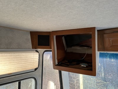 image 24 of interior