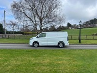 FORD TRANSIT CUSTOM 320 2.0 ECOBLUE 136PS LIMITED L1 SWB VAN 25 REG 7,700 MILES