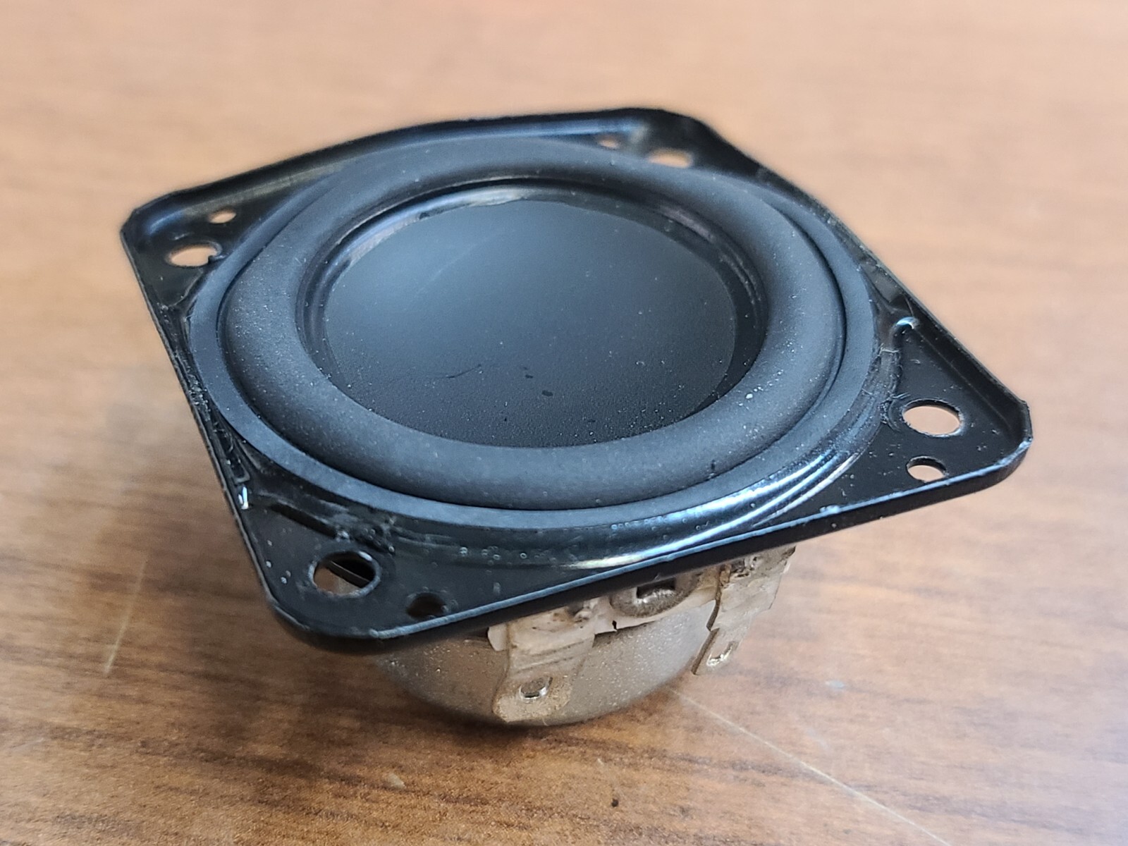 JBL　10個セット Amazon.com: JBL Professional EON710 Powered PA Speaker with