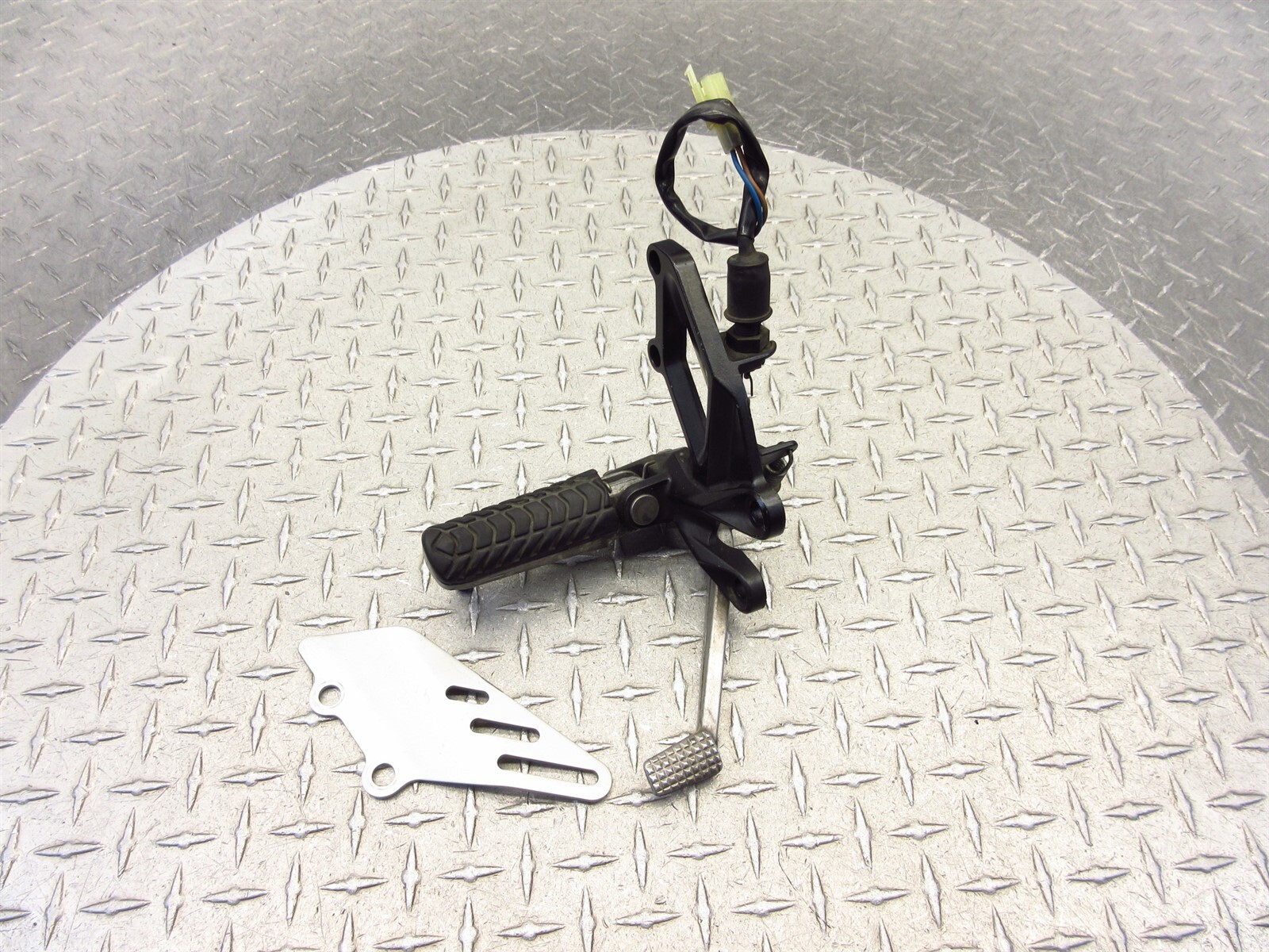 2006 06-07 Kawasaki ZX1400 ZX14 ZX14R Right Rearset Rear Set