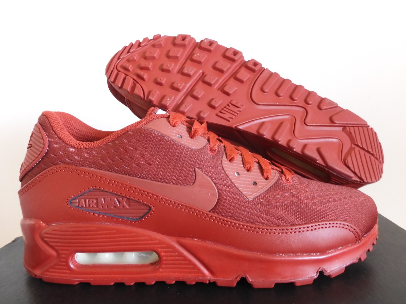 NIKE AIR MAX 90 EM ID 