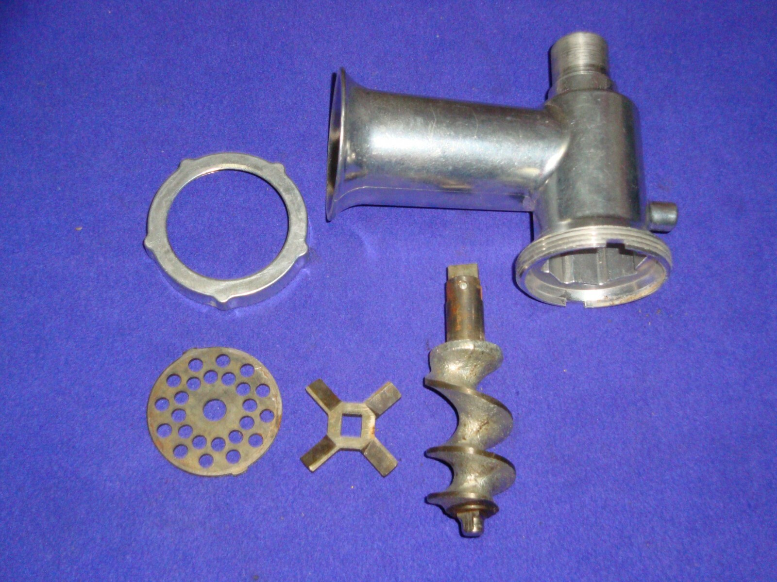 Oster Meat Food Grinder Heavy Duty working Metal aluminum