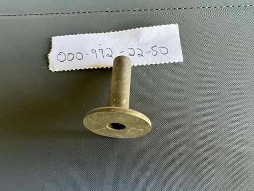 メル 0099972972 New Crankcase Breather Vent Line Fitting For Benz