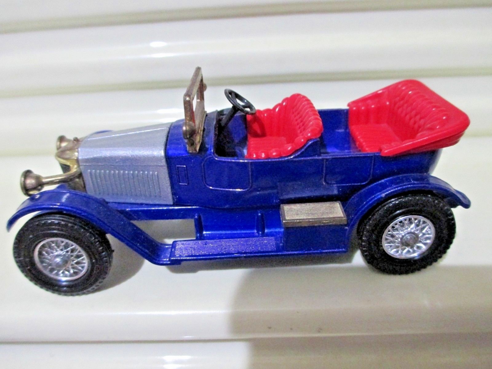 Matchbox Models of Yesteryear Ext. Rare 1914 PRINCE HENRY VAUXHALL RED Seats NIB