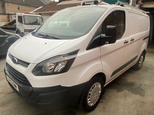 Ford Transit Custom image