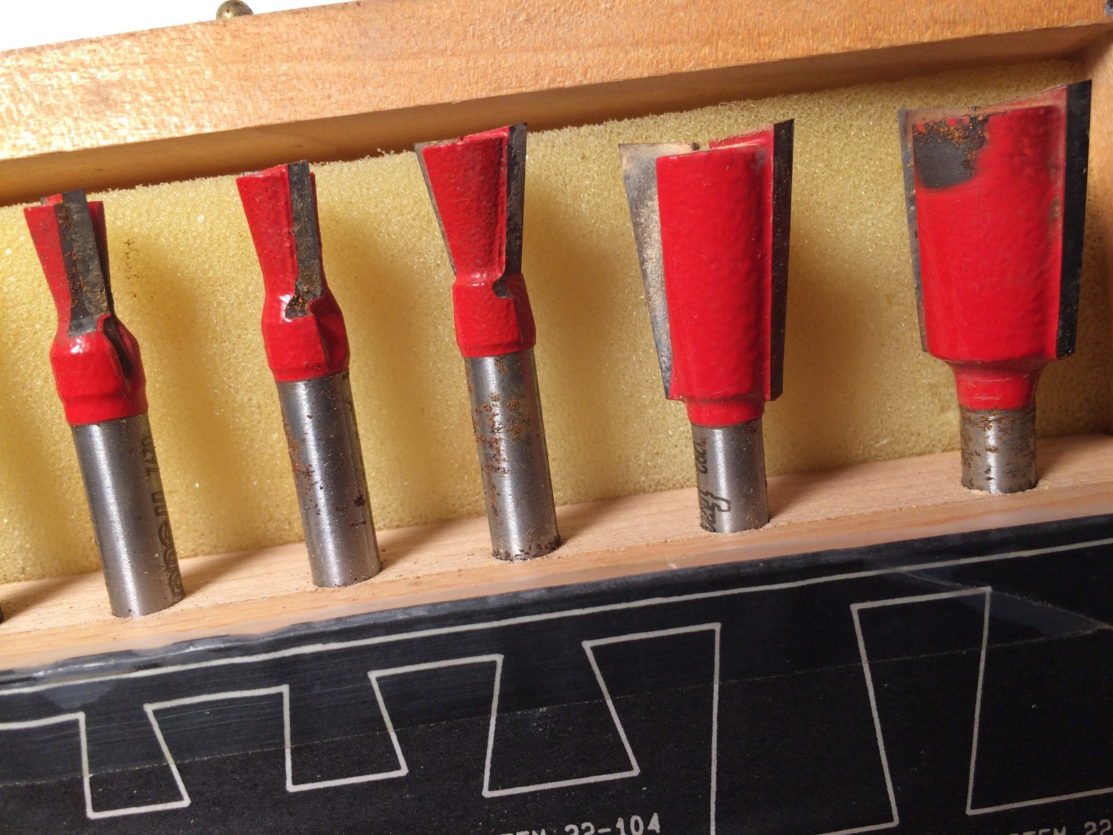 Freud 96-100 Router Bit set, #'s 04-106, 04-124, 22-100, 101, 102,104,105 & 106