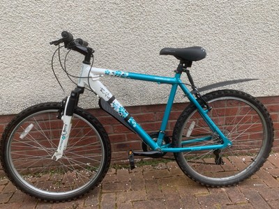 Ladies ApolloTwilight mountain bike for sale