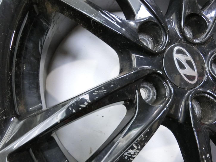 Hyundai I 30 GD 15-17 1 x Felge Aluminiumfelge 16 Zoll 5X114.3 Hyundai I 30 GD 15-17 30.10.2015 KBA51643 gebraucht Vorschau 3