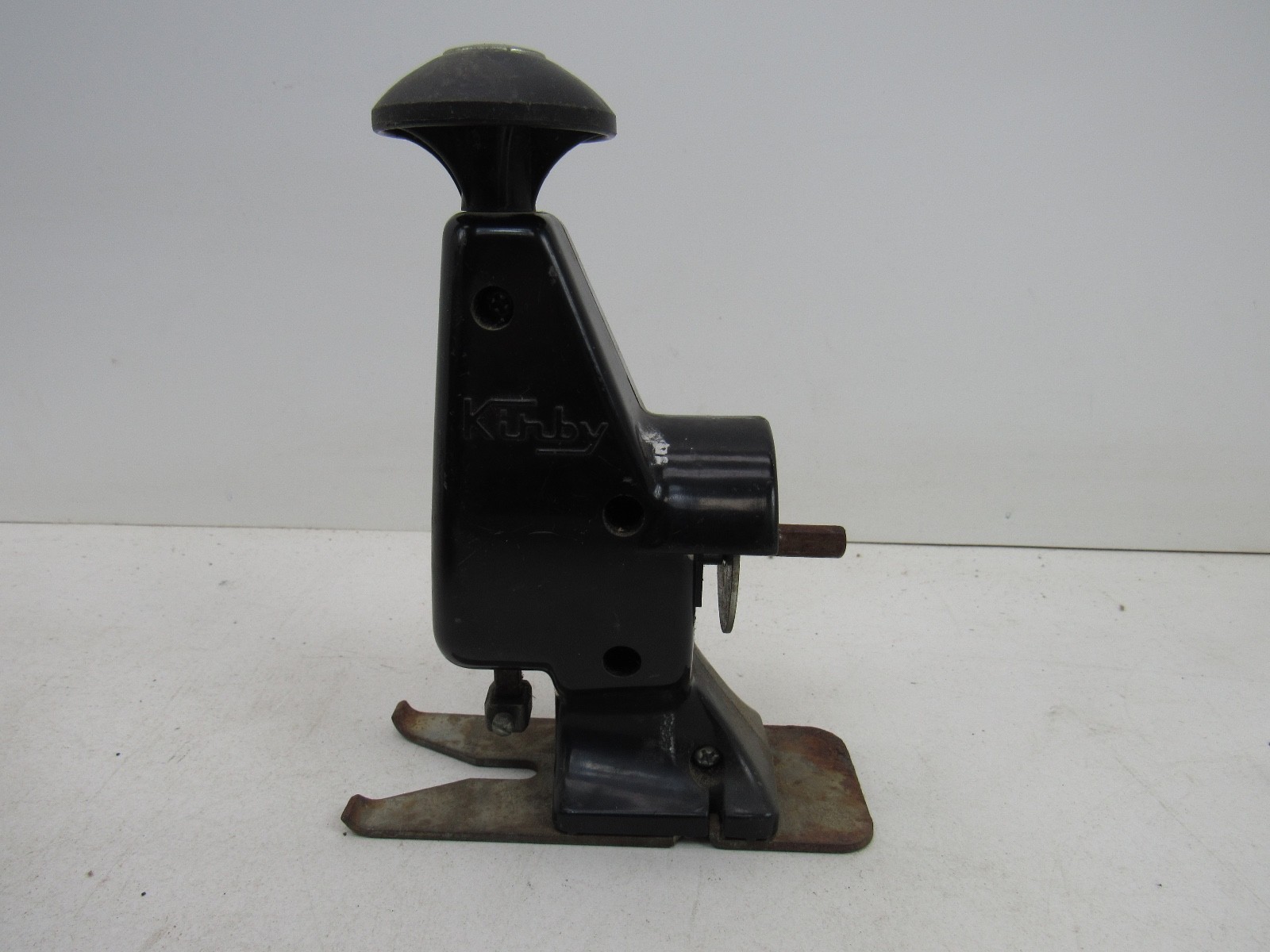 Vintage Singer Sewing Machine Model 99K