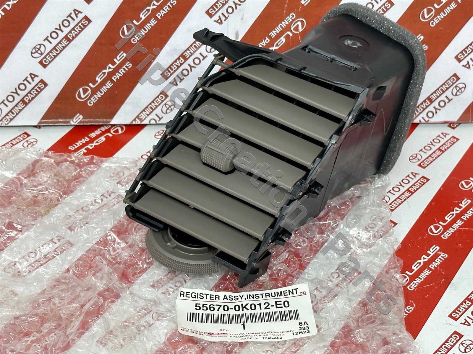 TOYOTA GENUINE OEM 55670-0K012-E0 REGISTER ASSY, INSTRUMENT