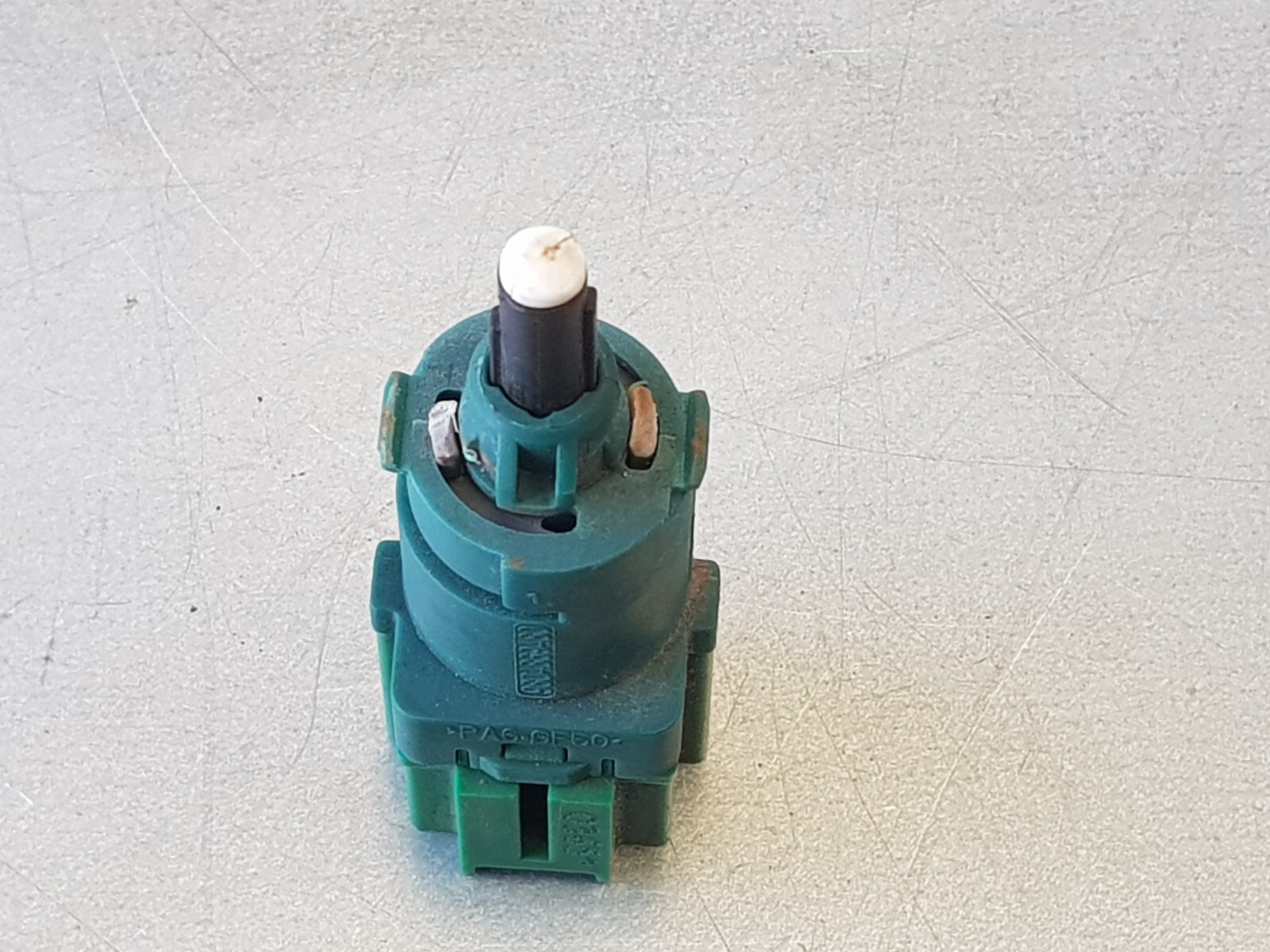 PEUGEOT 208 A 2012-2018 BRAKE LIGHT SWITCH SENSOR 9804869480