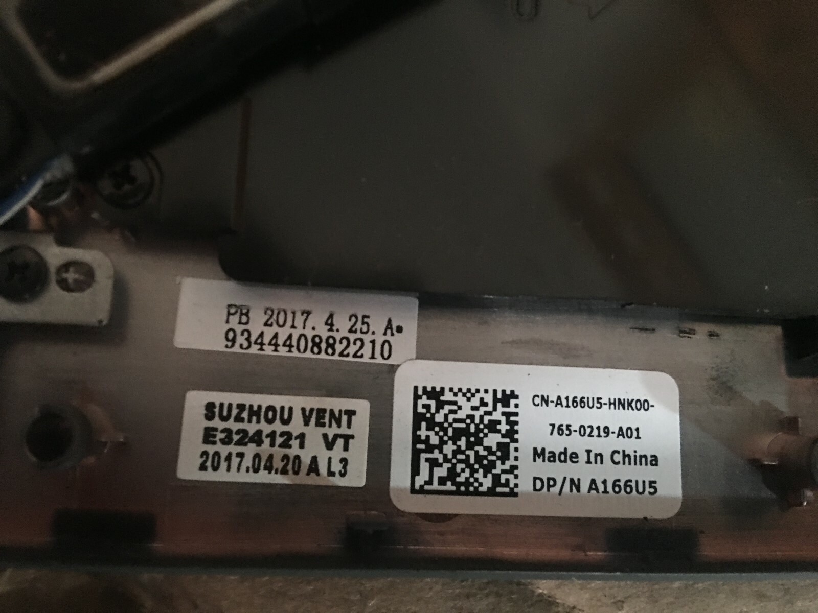 Dell Latitude 5580 /Precision 3520 Palmrest Touchpad Assembly A166U5 & KEYBOARD