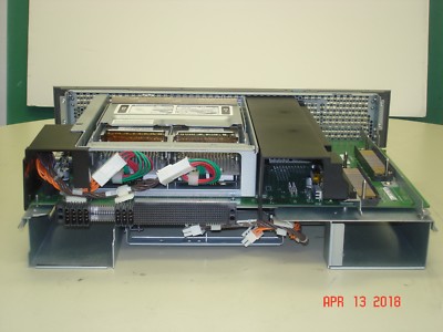 AB464-60102 HP RX6600 4 PROC EXTENDER MODULE W/ 2  AD389AX 1.6GHZ/18MB CPU