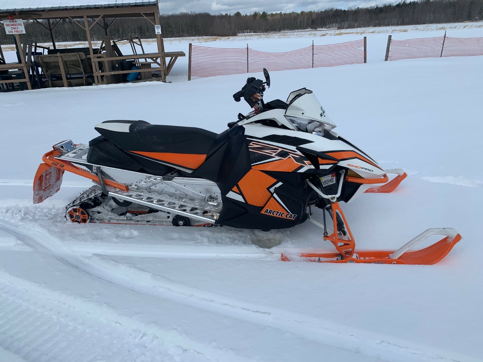 2016 Arctic Cat zr 8000 sno pro with many extras