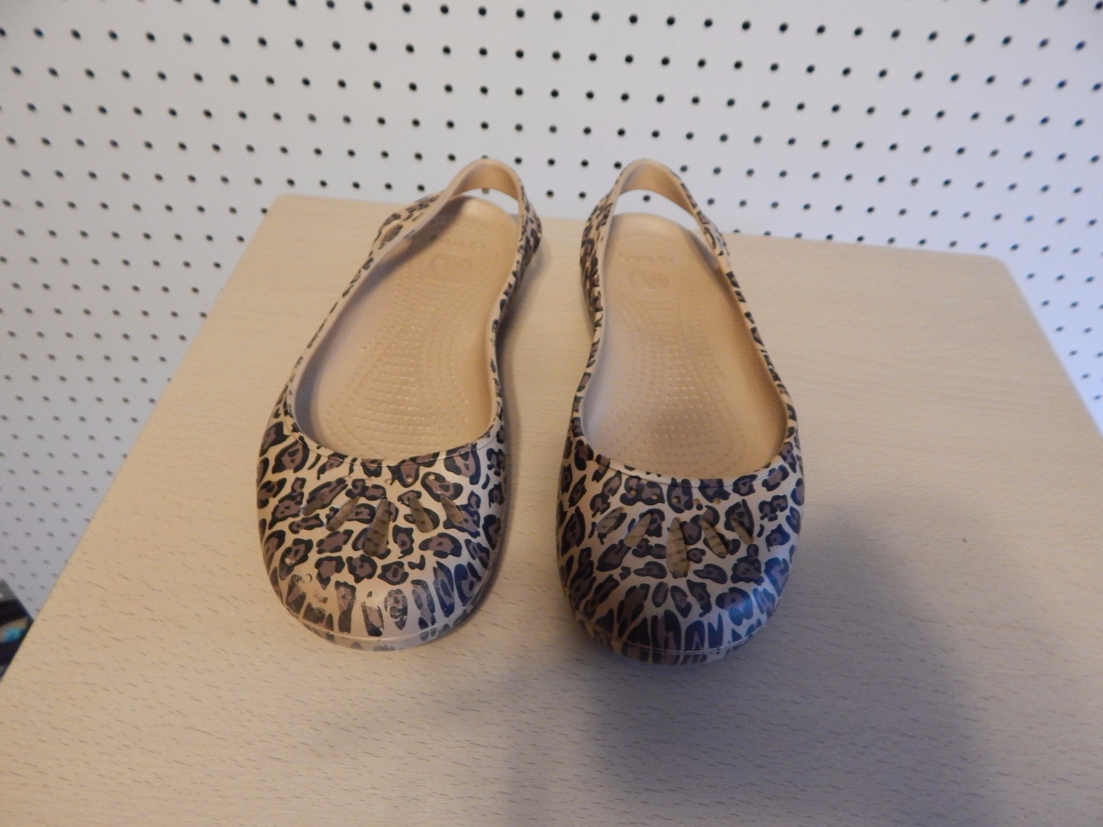 Womens crocs shoes - animal print - size 9