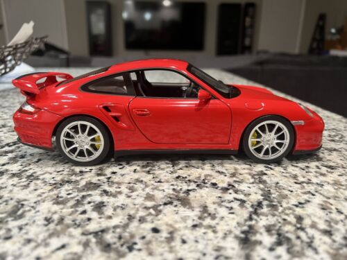 Spark 1/18 2005 Audi R8 Oreca Playstation 4th LM 2005 Le Spark 1/18 2005 Audi R8 Oreca Playstation 4th LM 2005 Le