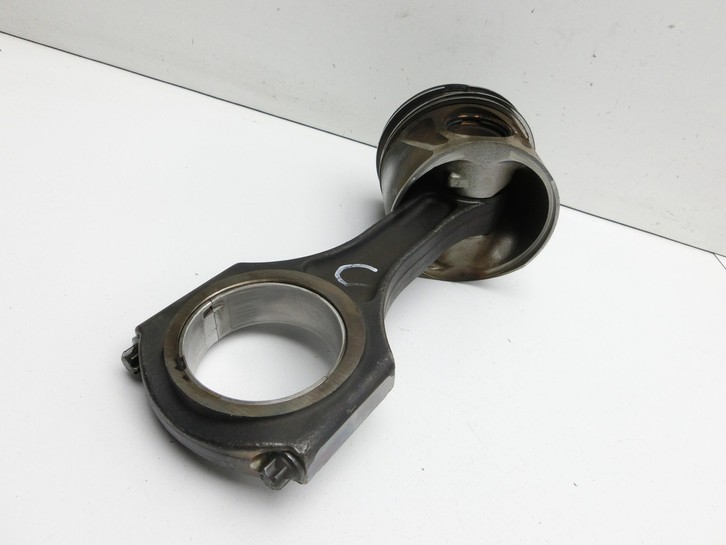 Mercedes S204 W204 C220 11-15  2,1 125KW 651911 Kolben mit Pleuel Pos C Mercedes S204 W204 C220 11-15 01.09.2011... Vorschau 2