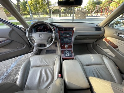 image 2 of interior